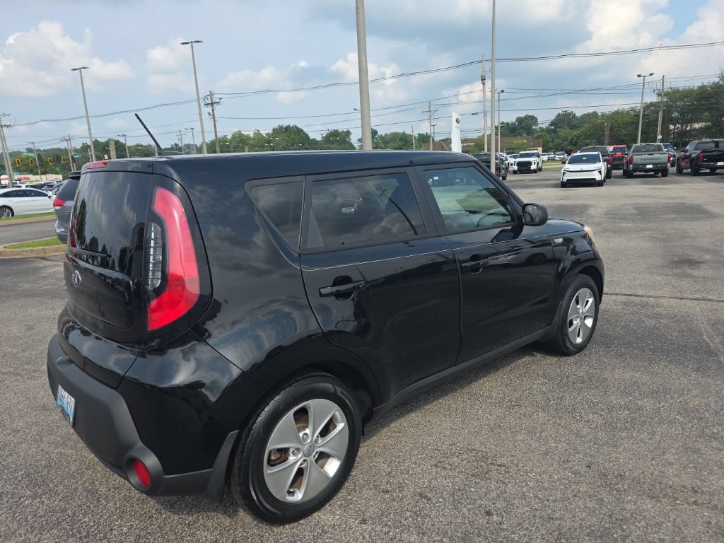 Used 2014 Kia Soul FWD image 4