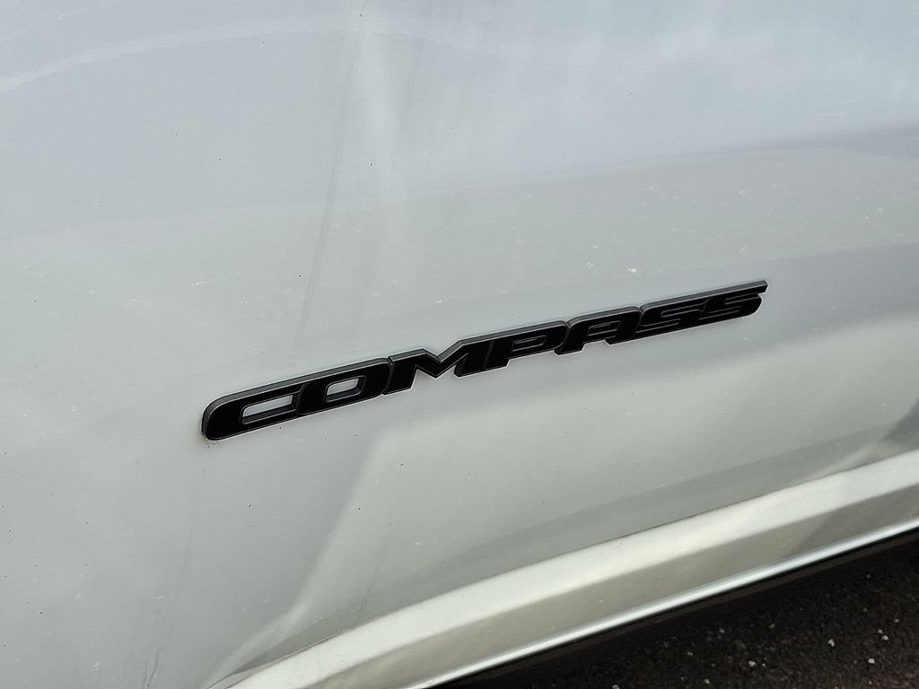 Used 2023 Jeep Compass High Altitude AWD/4WD image 10