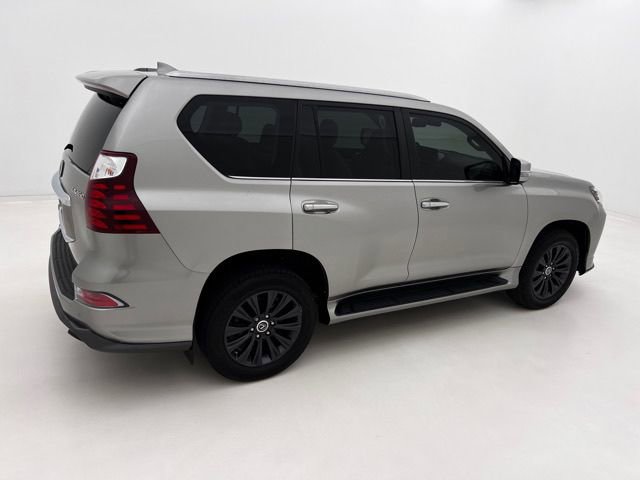Used 2022 Lexus GX 460 Premium w/ Accessory Package AWD/4WD image 10