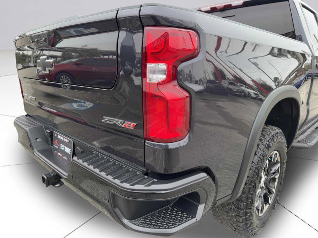 Used 2024 Chevrolet Silverado 1500 ZR2 w/ Technology Package image 19