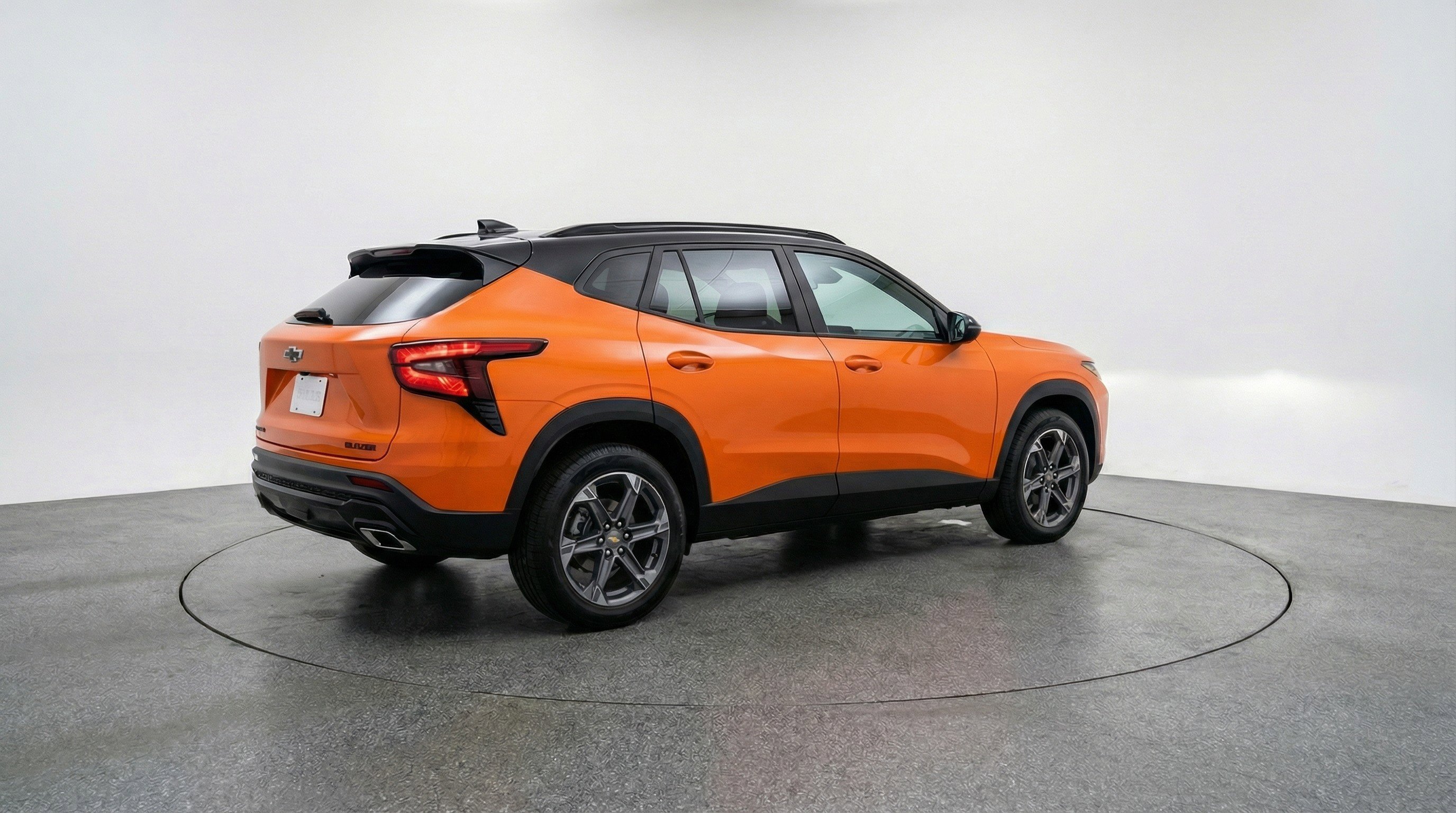 Used 2025 Chevrolet Blazer LT image 9