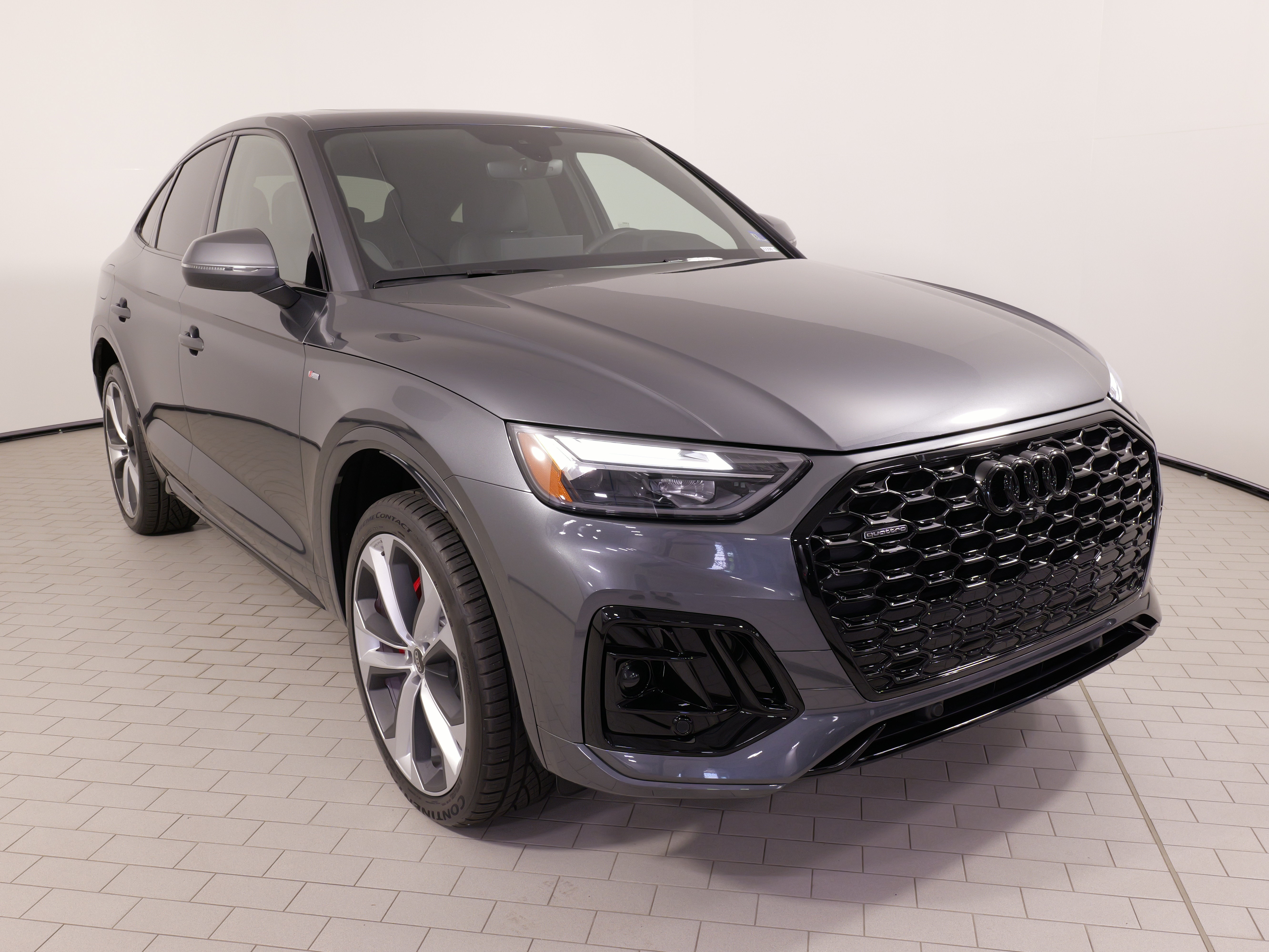 Used 2024 Audi Q5 2.0T Premium Plus AWD/4WD image 6