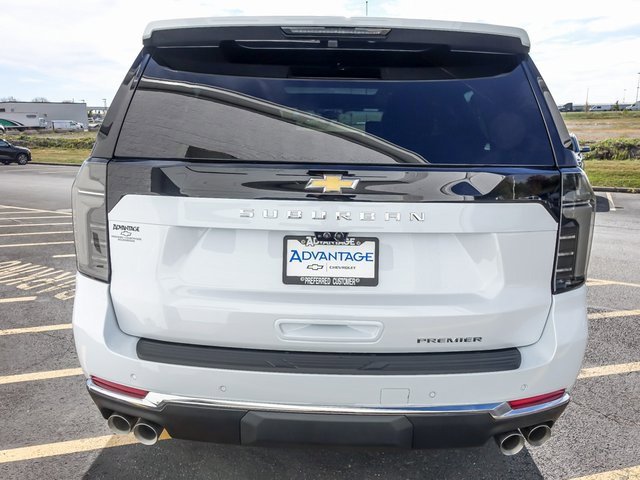 New 2026 Chevrolet Suburban Premier image 7