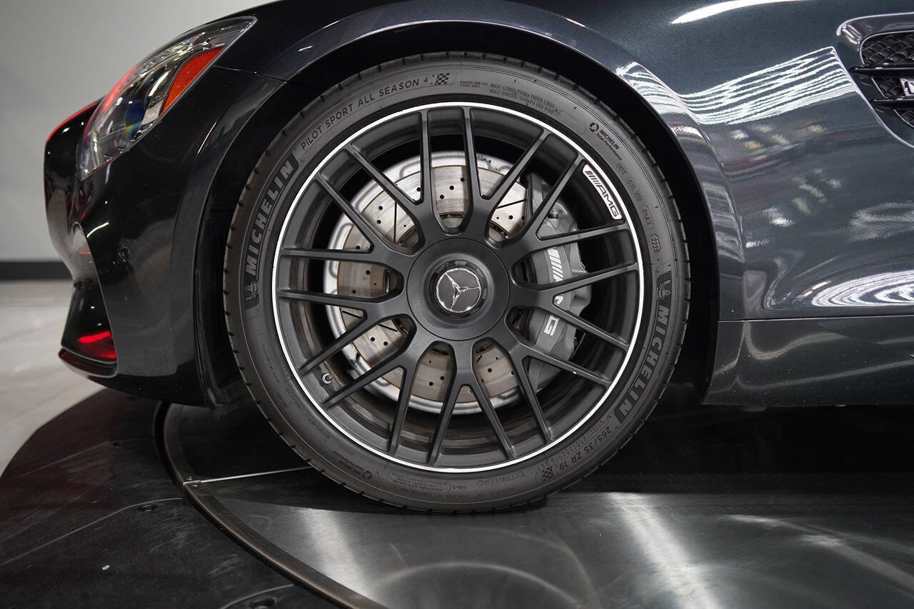 Used 2017 Mercedes-Benz AMG GT Coupe image 22