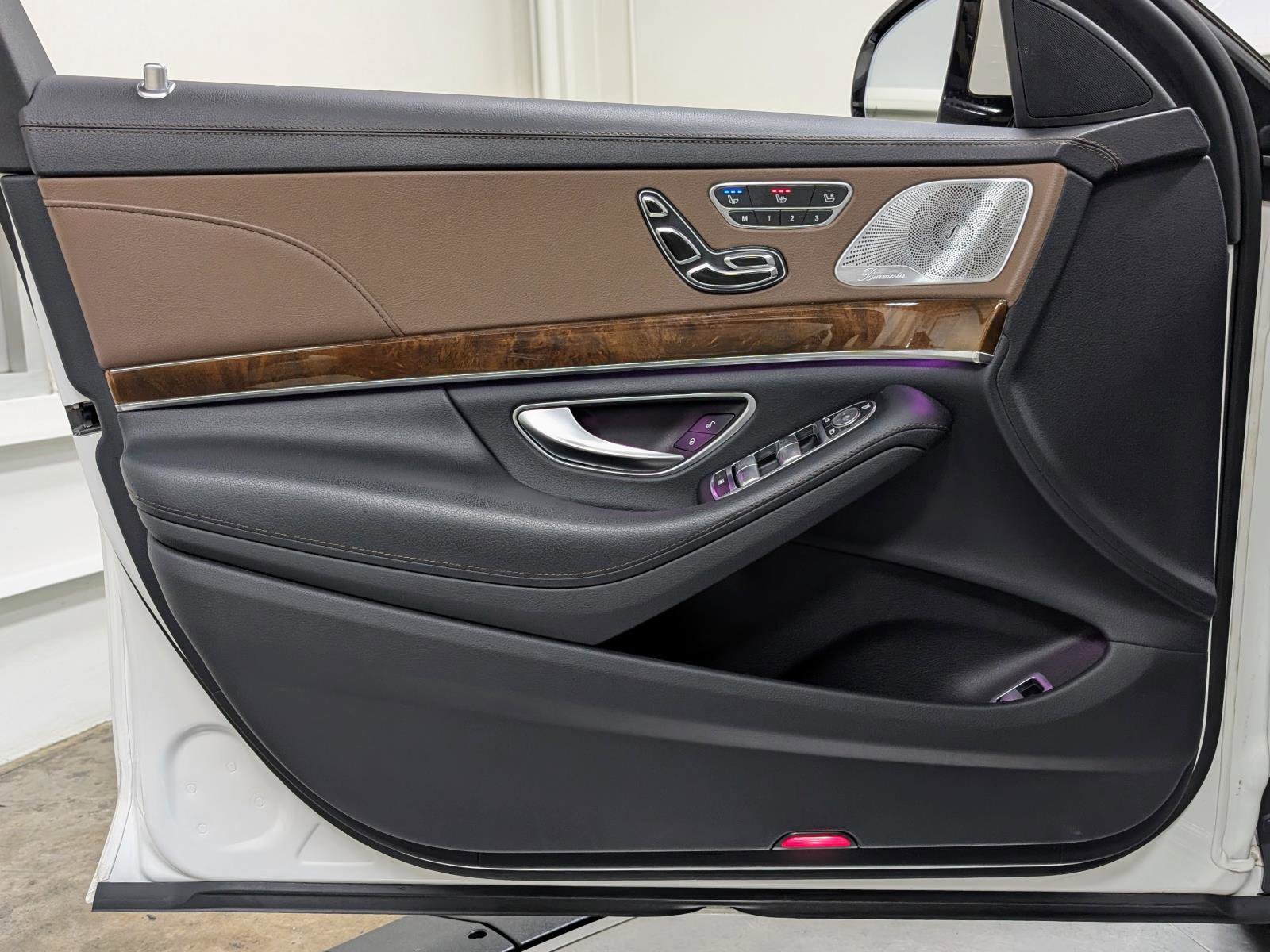 Used 2016 Mercedes-Benz S 550 4MATIC Sedan image 13