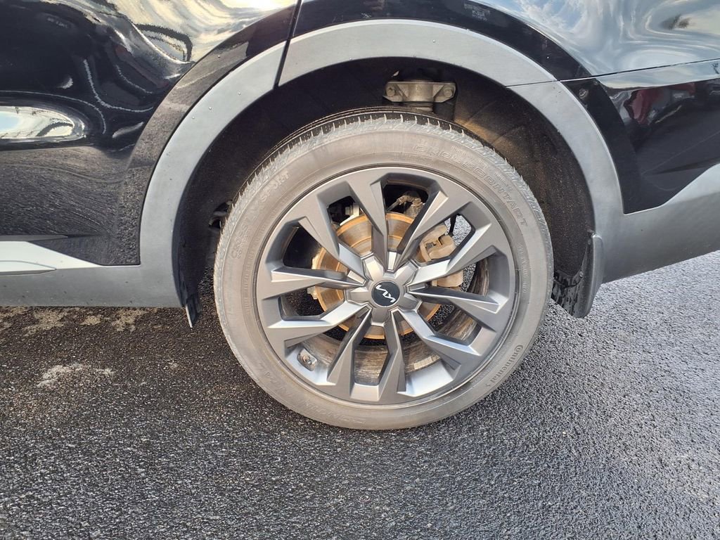 Certified 2023 Kia Sorento SX Prestige image 13