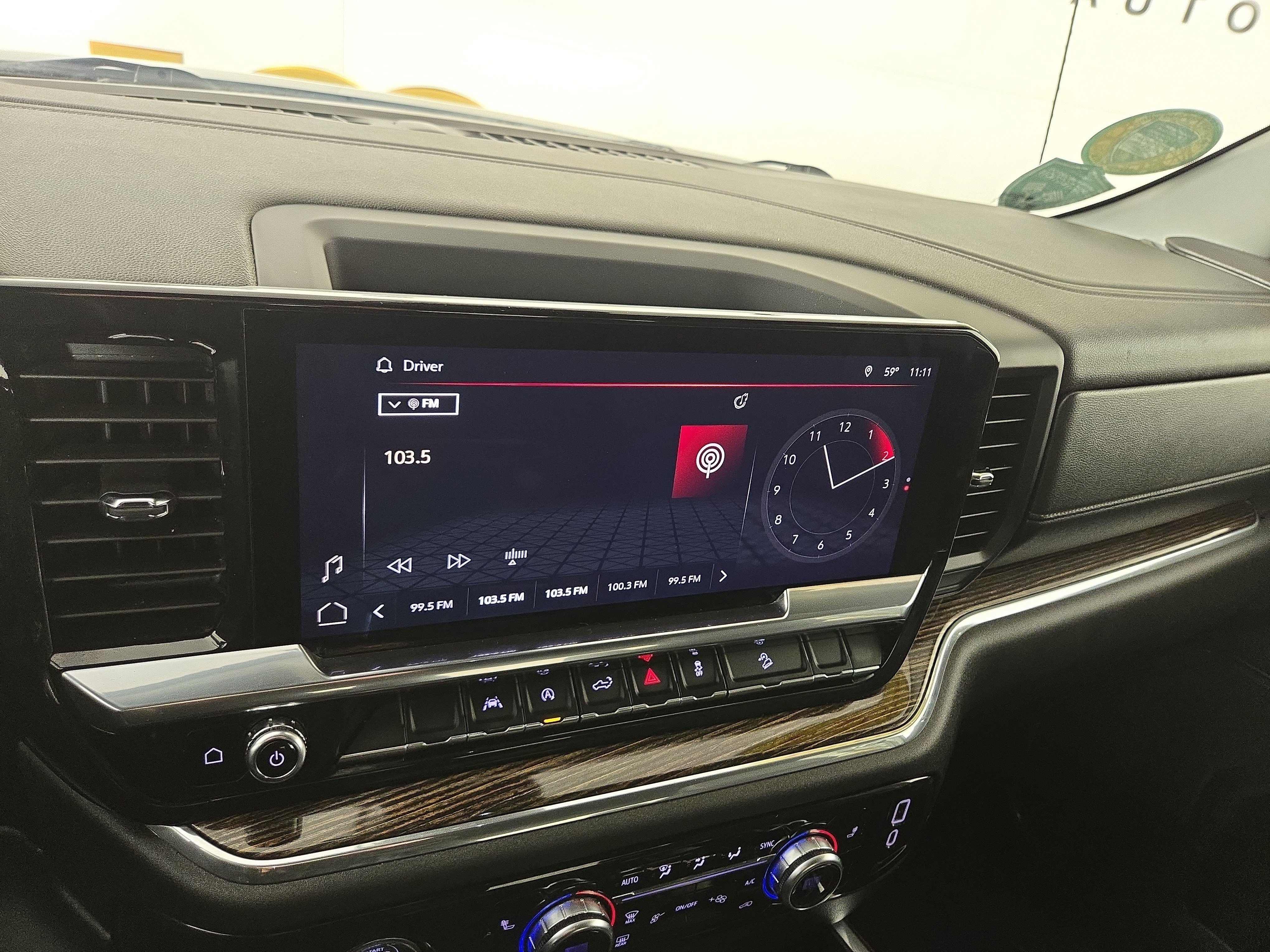 Certified 2024 GMC Sierra 1500 Elevation w/ LPO, Elevation Black Package AWD/4WD image 19