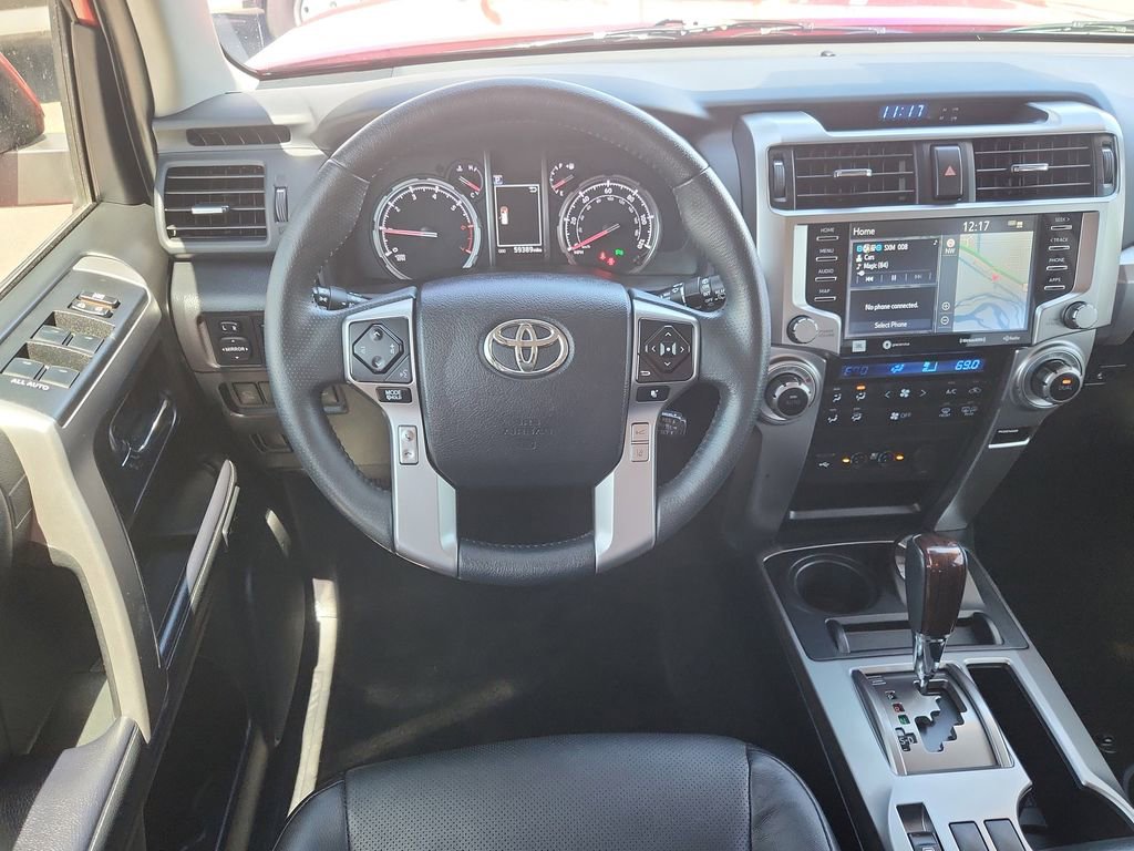 Used 2022 Toyota 4Runner Limited image 11