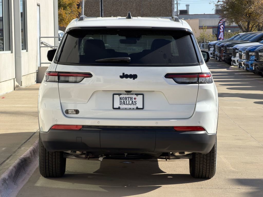 New 2025 Jeep Grand Cherokee L Altitude image 6