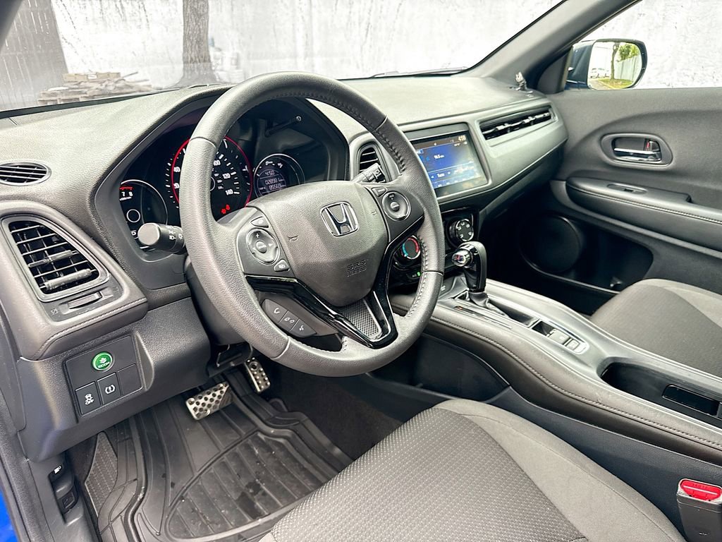 Used 2022 Honda HR-V Sport image 10