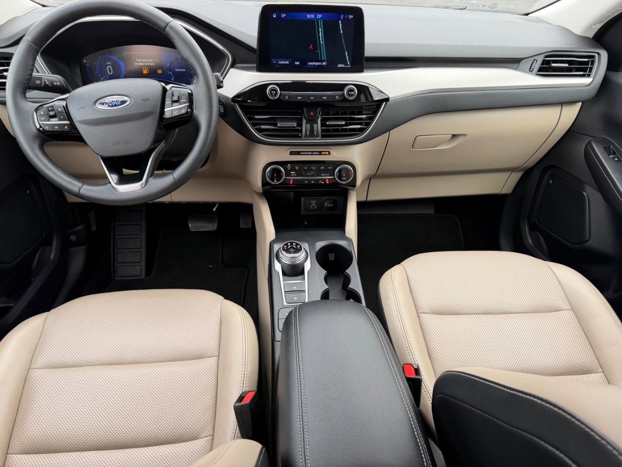 Used 2022 Ford Escape SEL w/ Technology Package image 9