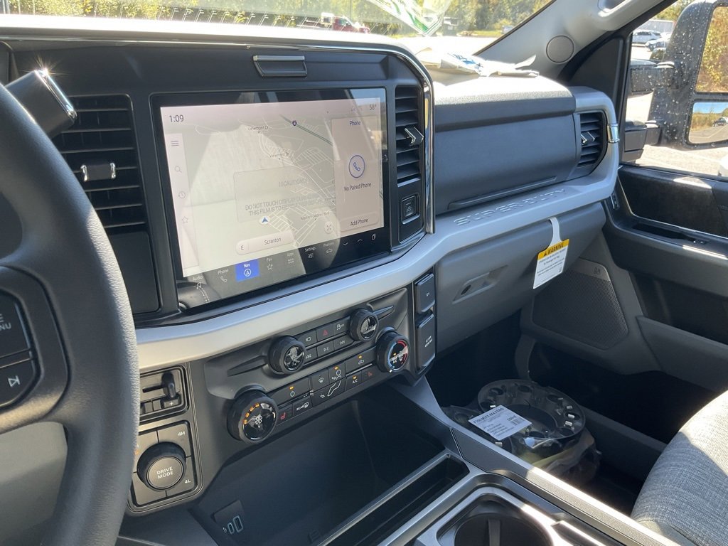 New 2026 Ford F250 XLT image 8