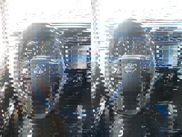 Used 2024 Toyota 4Runner TRD Off-Road image 15