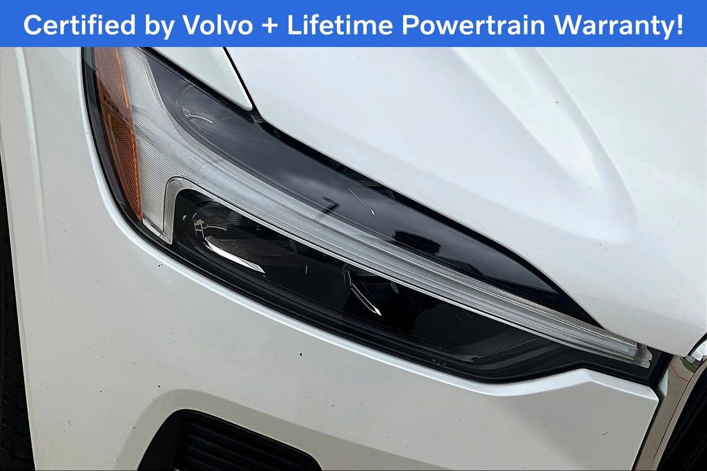 Used 2022 Volvo XC60 B5 Momentum image 38