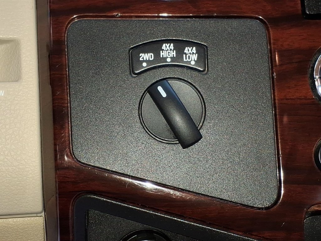 Used 2010 Ford F350 Lariat AWD/4WD image 16