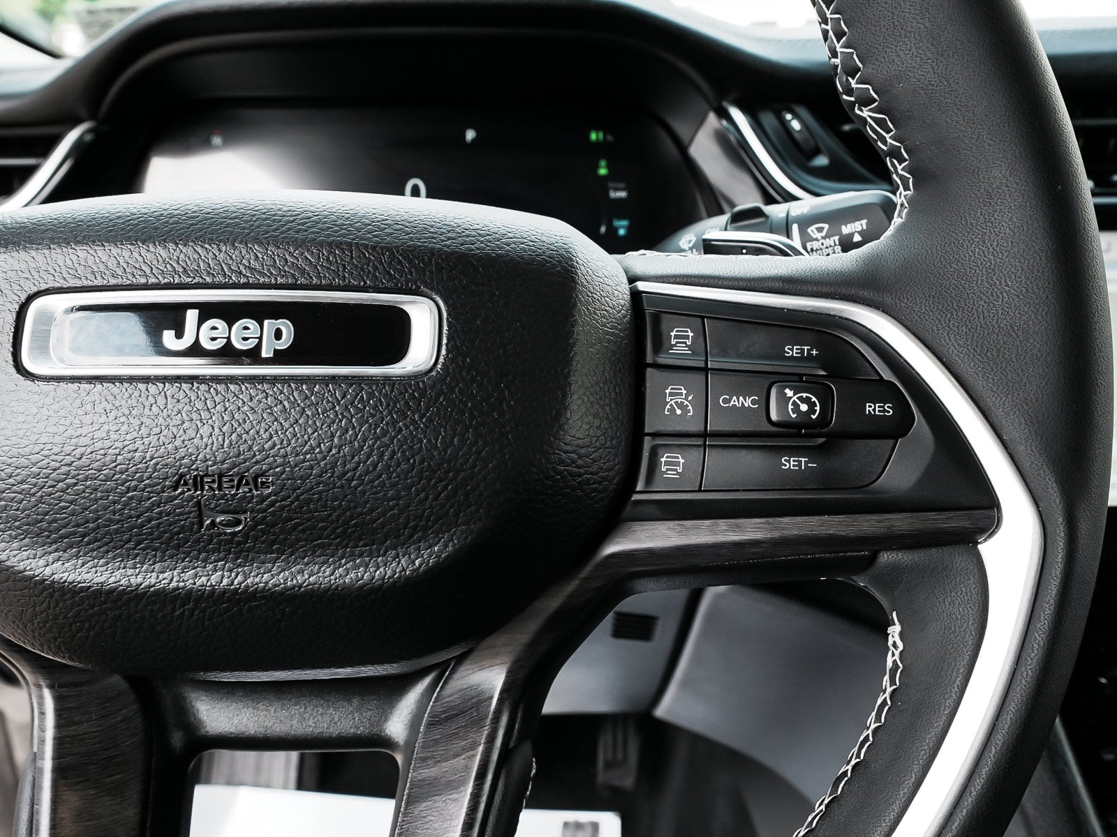 Used 2024 Jeep Grand Cherokee Limited 4xe w/ Luxury Tech Group II AWD/4WD image 21