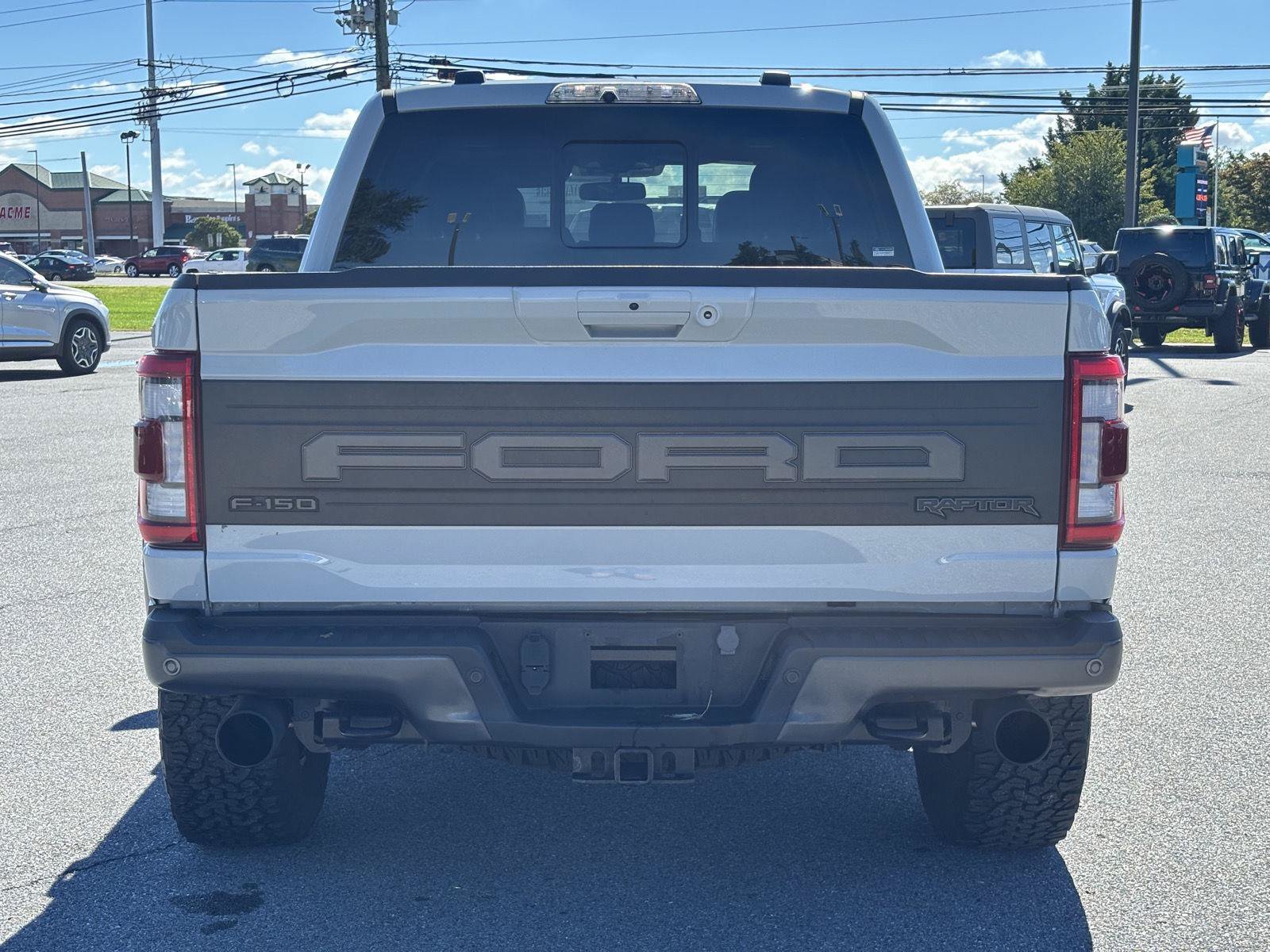 Used 2023 Ford F150 Raptor w/ Raptor Carbon Fiber Package AWD/4WD image 9