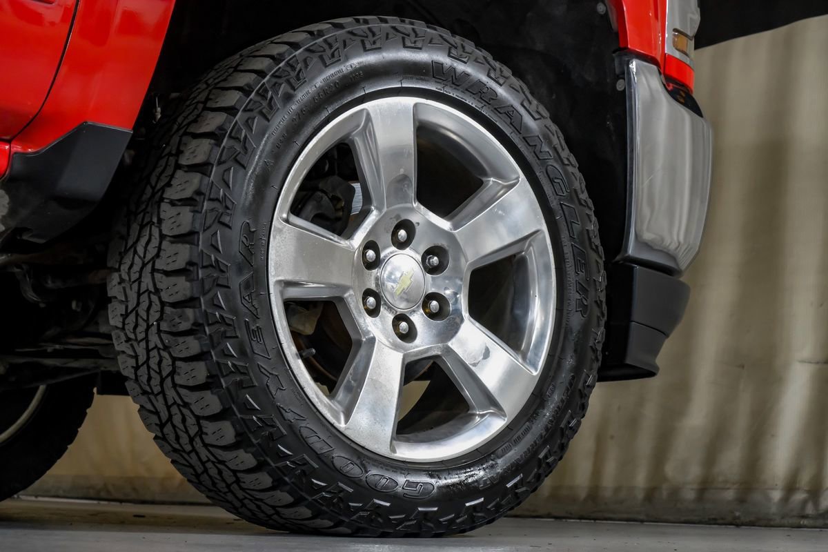 Used 2017 Chevrolet Silverado 1500 LT w/ Texas Edition image 48