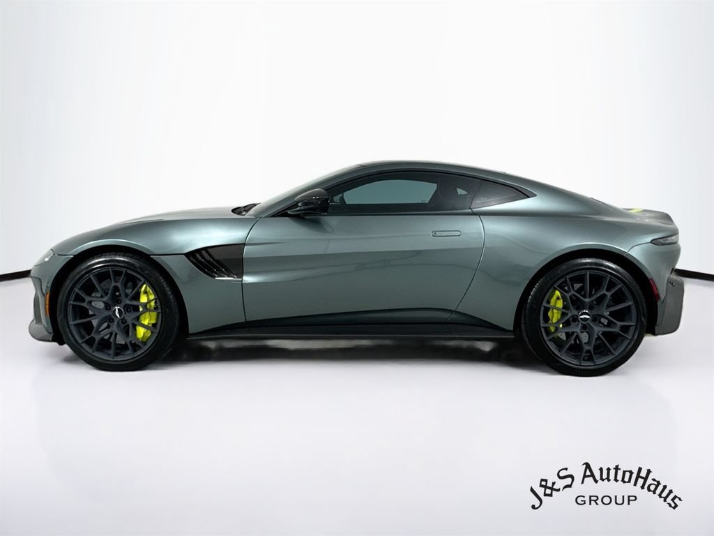 Used 2020 Aston Martin V8 Vantage AMR RWD image 4
