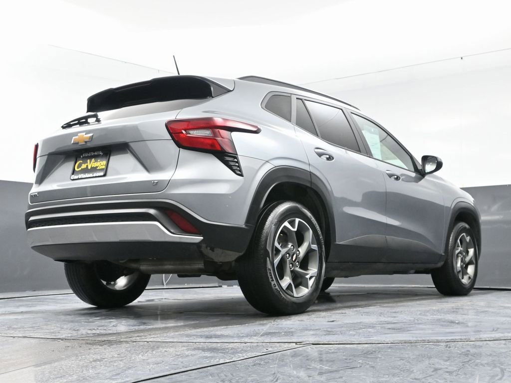 Used 2024 Chevrolet Trax LT image 48