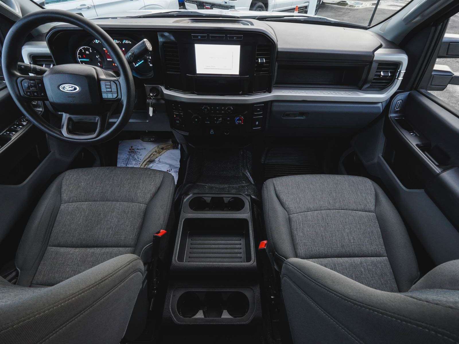 Used 2024 Ford F350 XL w/ Snow Plow/Camper Package image 39