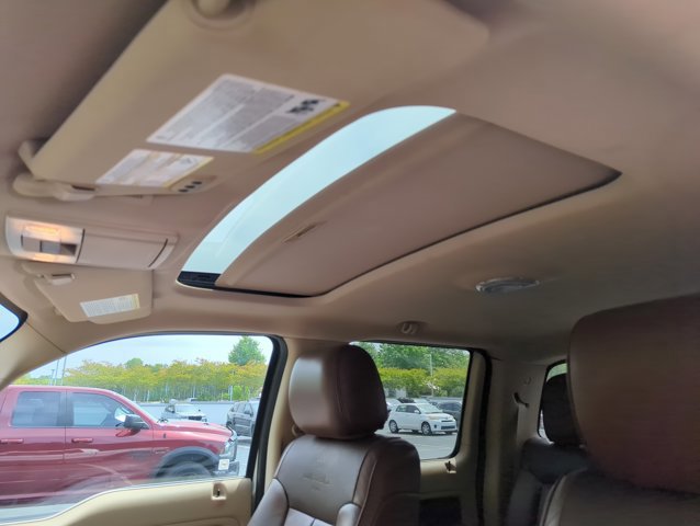 Used 2013 Ford F150 King Ranch w/ King Ranch Luxury Pkg image 18