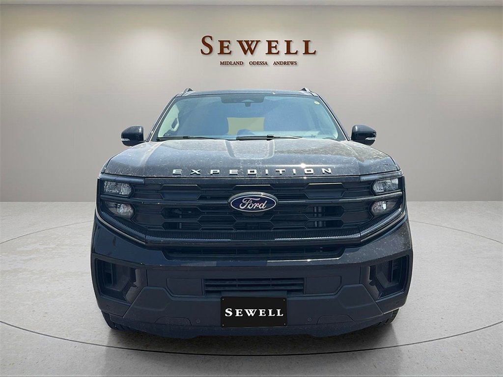 New 2025 Ford Expedition Active image 8