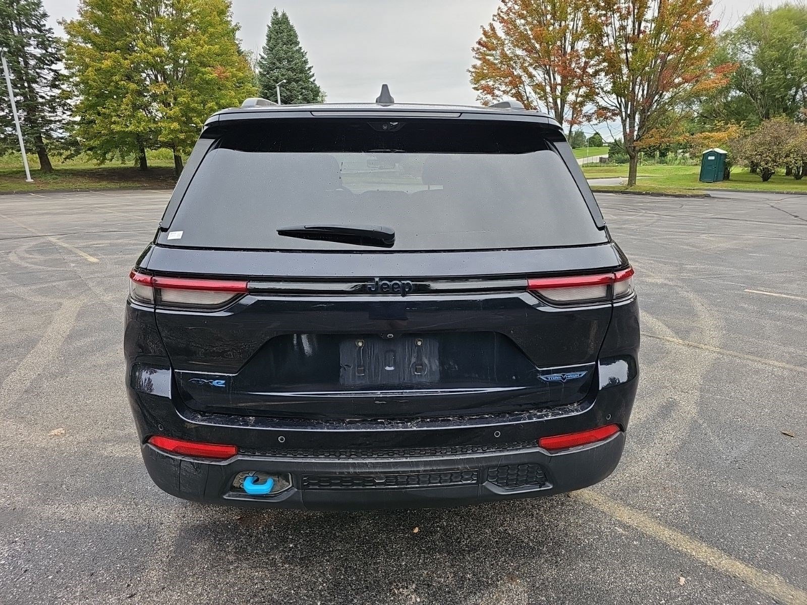 Used 2023 Jeep Grand Cherokee Trailhawk w/ Advanced Protech Group II AWD/4WD image 5