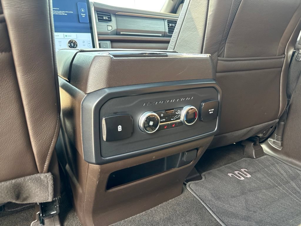 Used 2024 Ford Expedition Max King Ranch AWD/4WD image 26