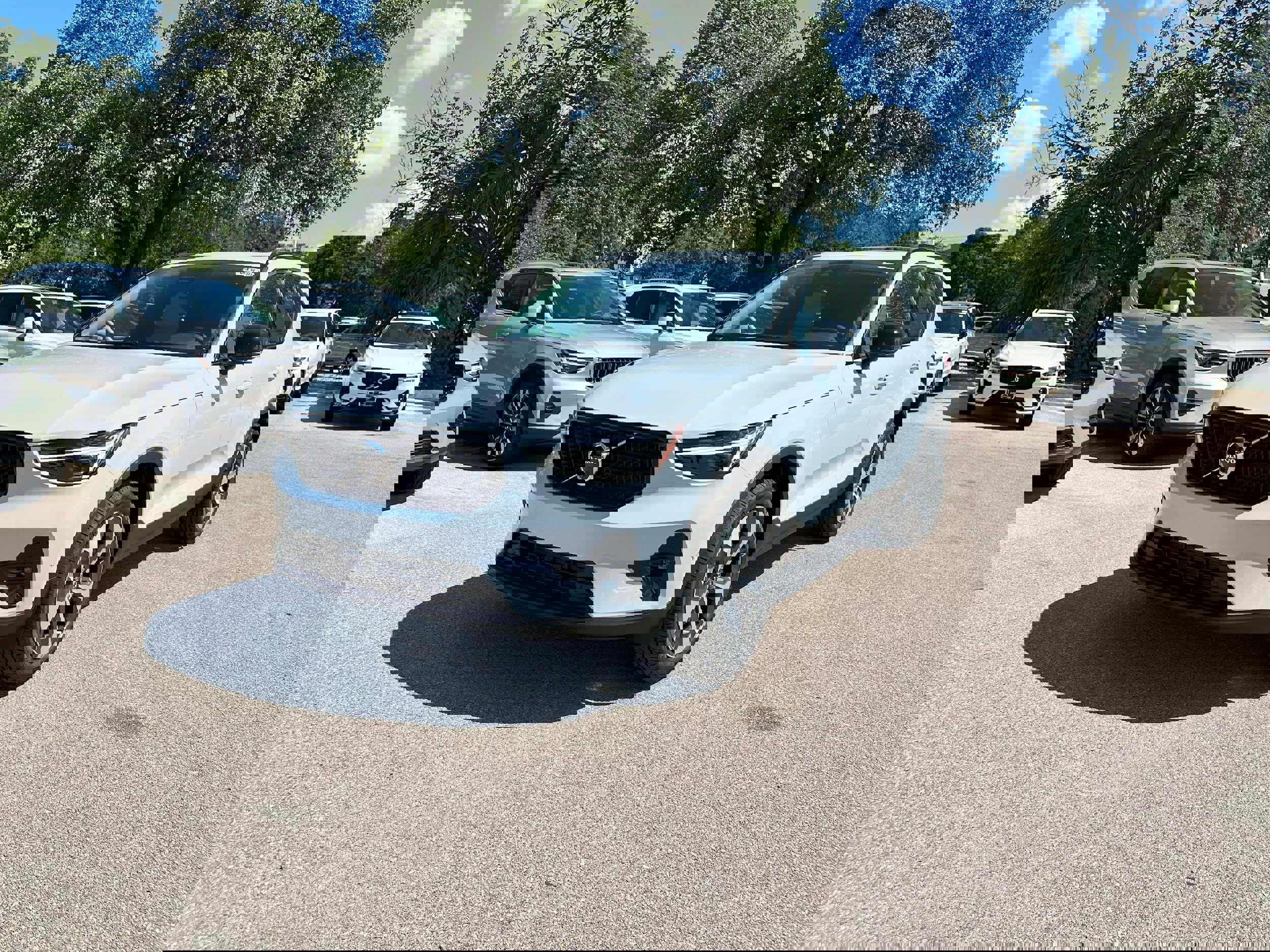 New 2026 Volvo XC40 B5 Plus w/ Protection Package Premier image 2