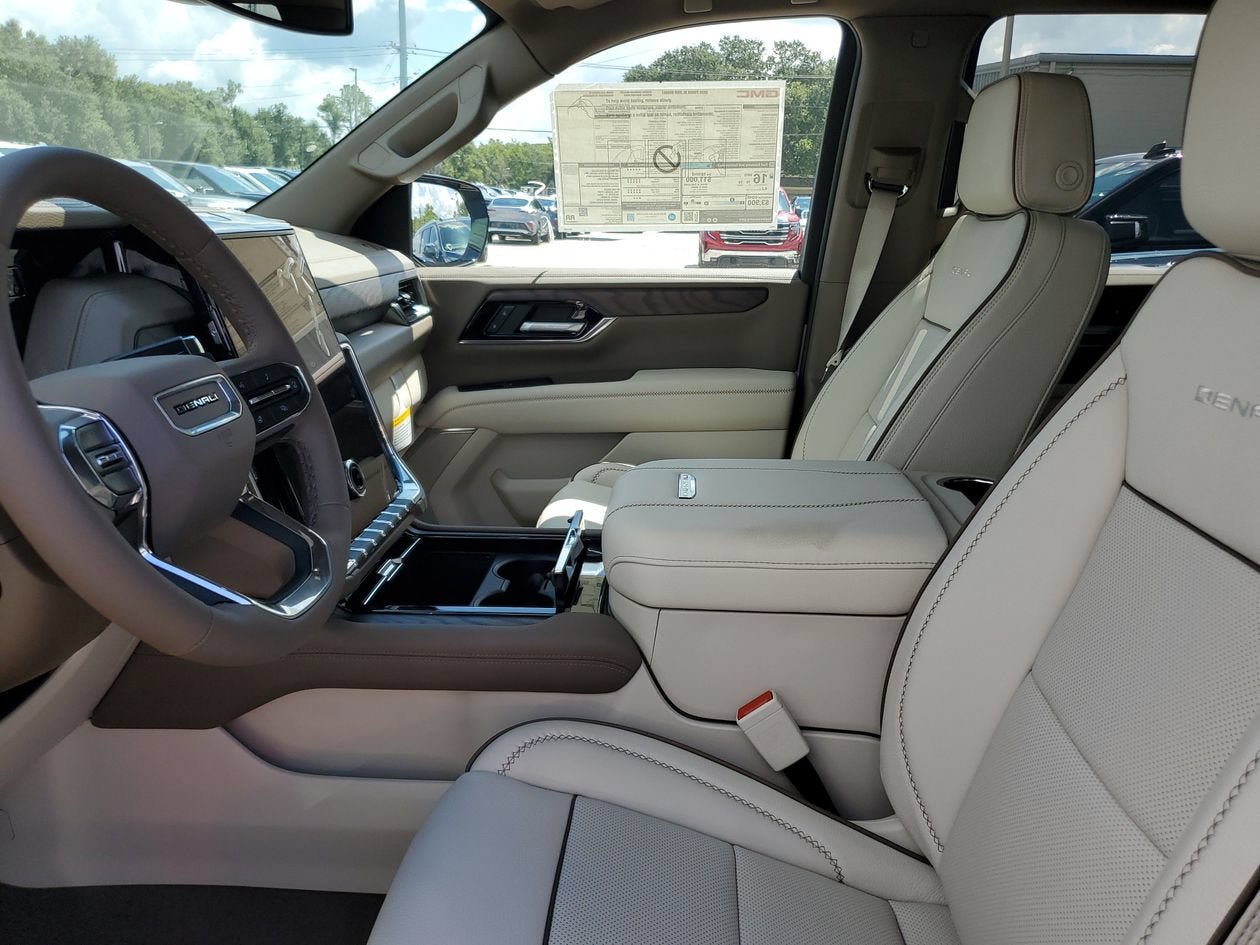 New 2026 GMC Yukon XL Denali RWD image 19
