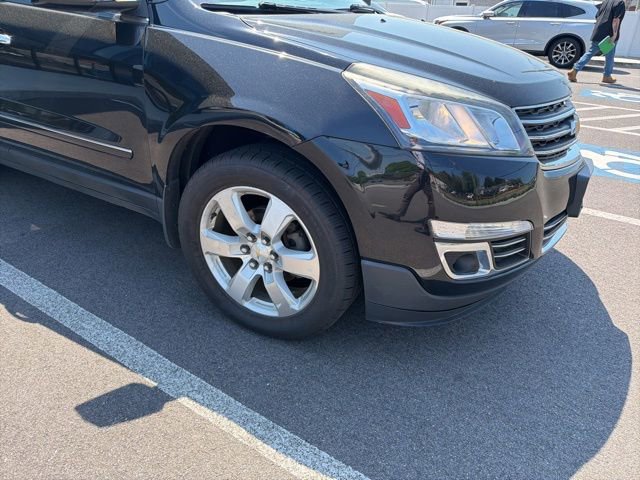 Used 2017 Chevrolet Traverse Premier AWD/4WD image 16