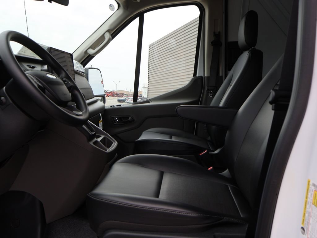 New 2026 Ford Transit 150 148 Medium Roof AWD image 19