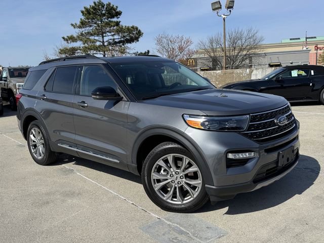 Certified 2023 Ford Explorer XLT w/ Equipment Group 202A