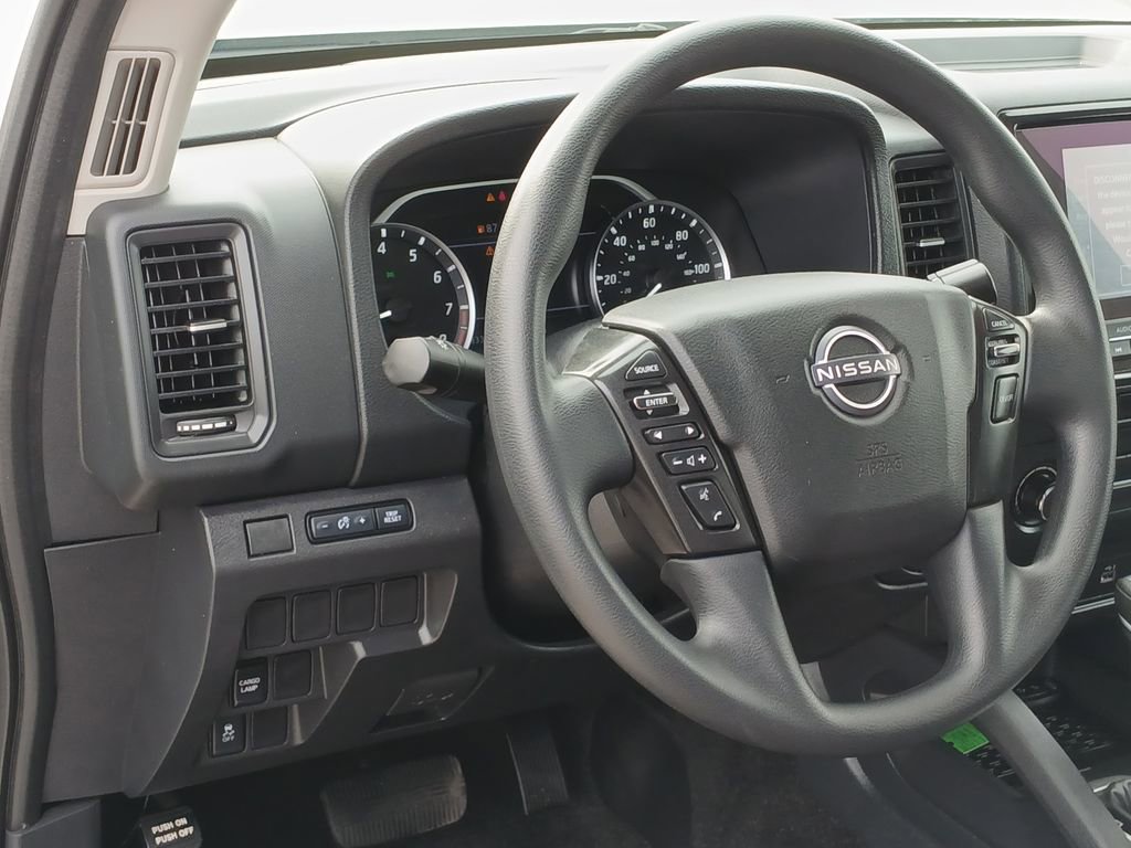 Used 2022 Nissan Frontier S RWD image 18