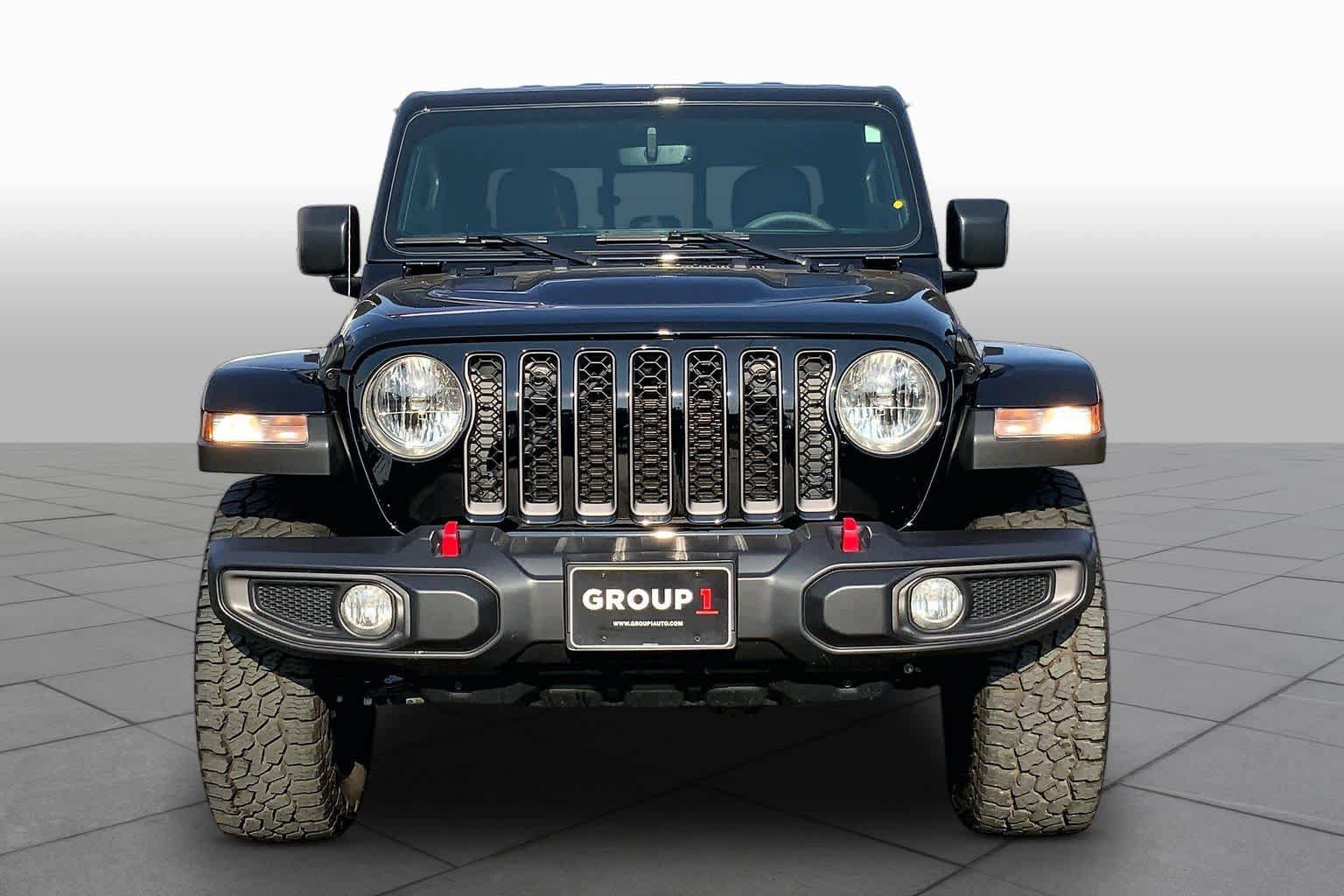 Used 2023 Jeep Gladiator Rubicon w/ Trailer Tow Package AWD/4WD image 4
