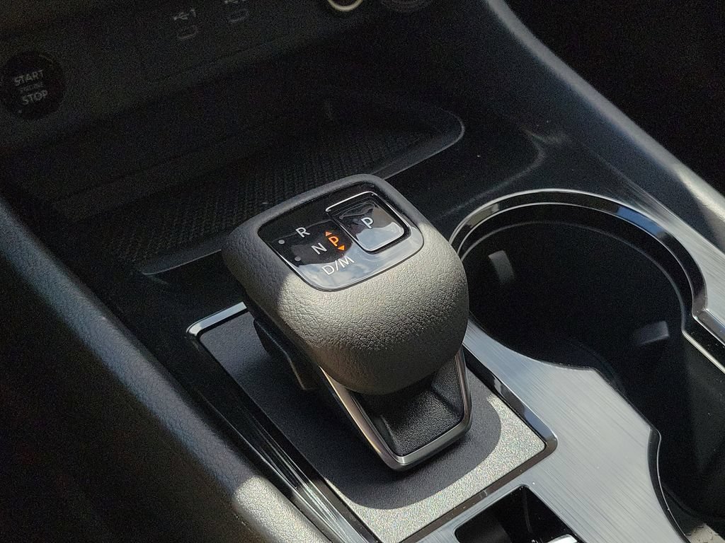 New 2026 Nissan Rogue SV FWD image 27