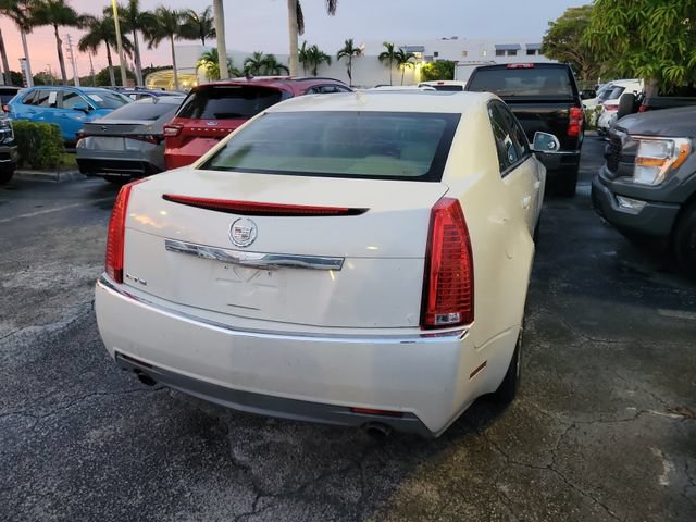 Used 2010 Cadillac CTS Luxury RWD image 3