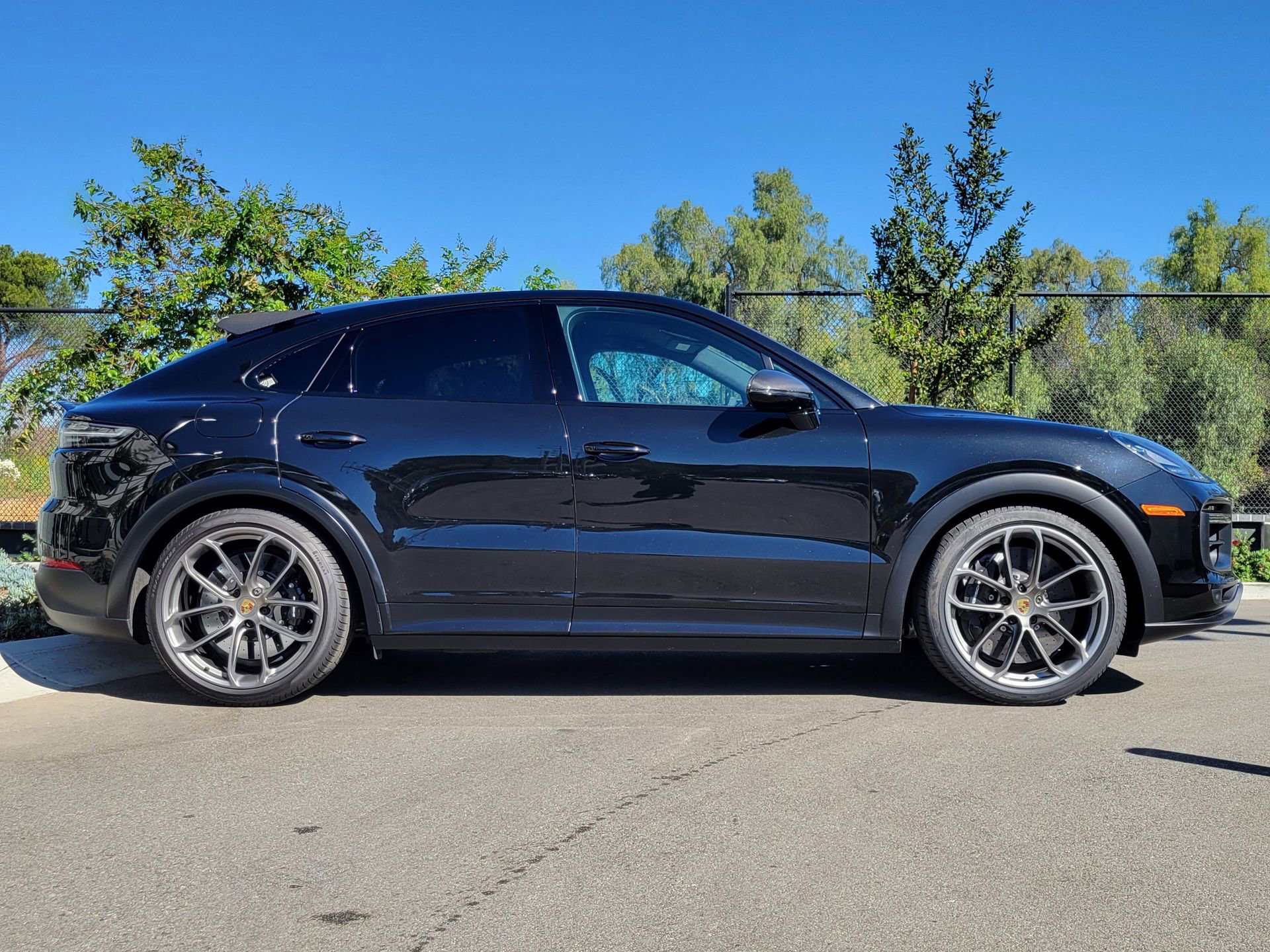 Certified 2023 Porsche Cayenne Turbo GT image 8