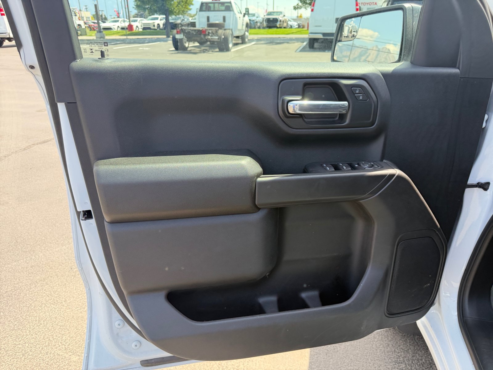 New 2026 Chevrolet Silverado 1500 Custom AWD/4WD image 19