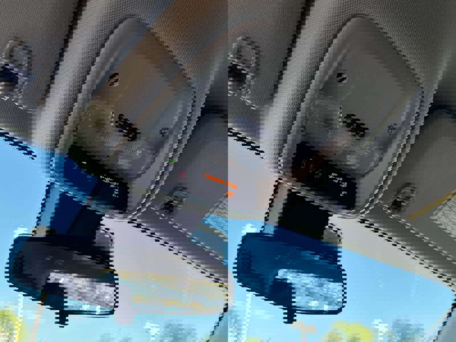 Certified 2023 Buick Encore GX Select w/ Sport Touring Package image 29