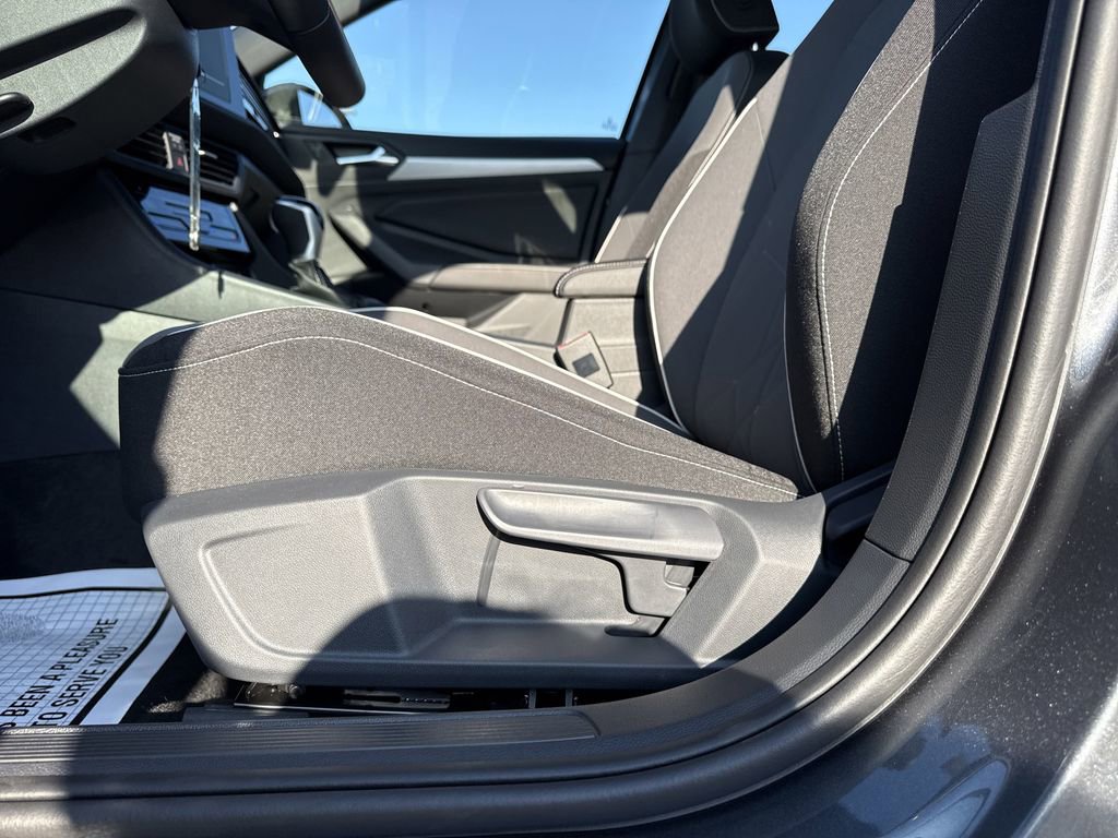 New 2025 Volkswagen Jetta Sport image 22