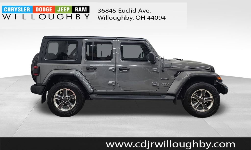 Used 2022 Jeep Wrangler Unlimited Sahara w/ Dual Top Group image 4