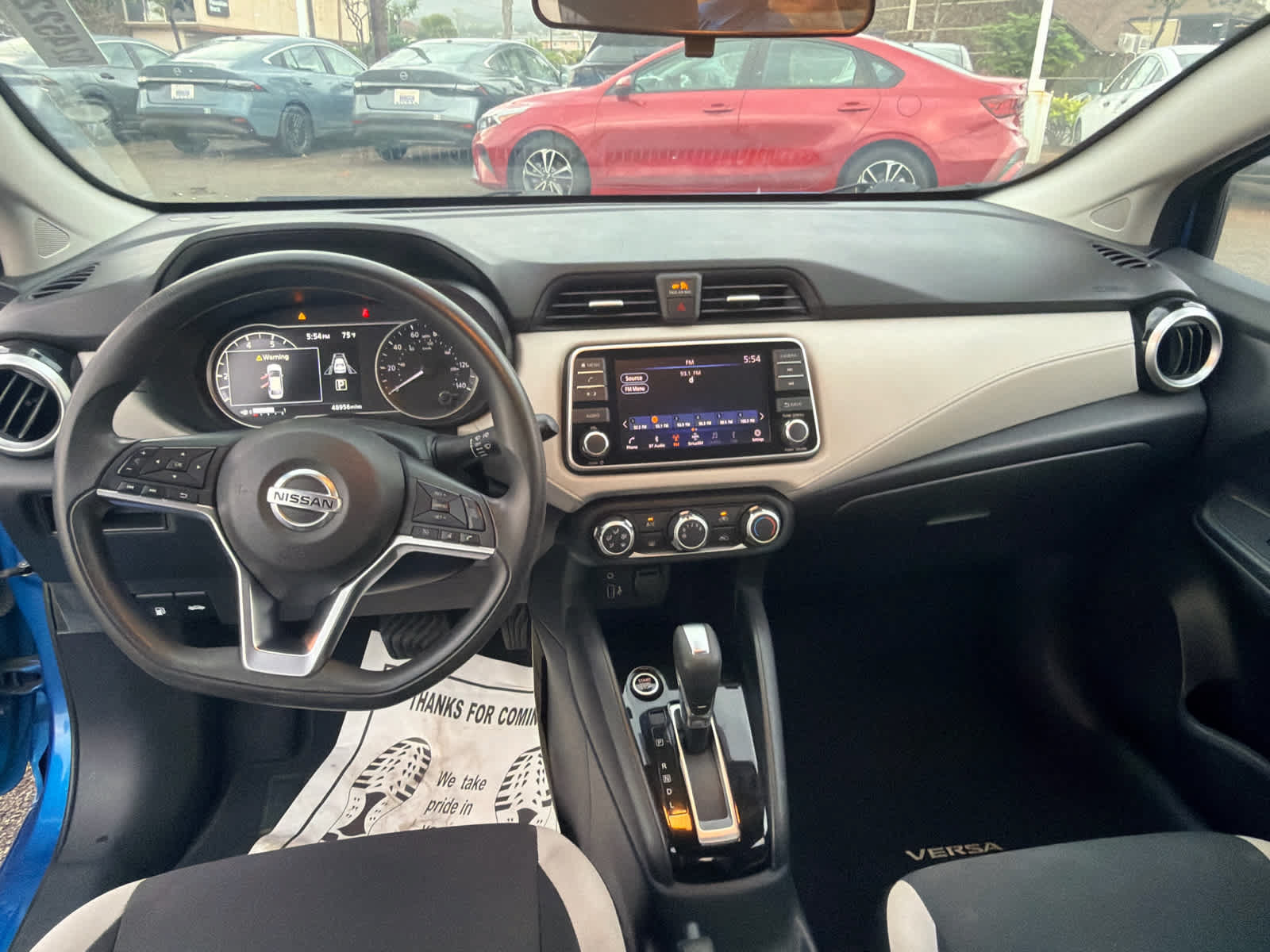 Certified 2021 Nissan Versa SV FWD image 10