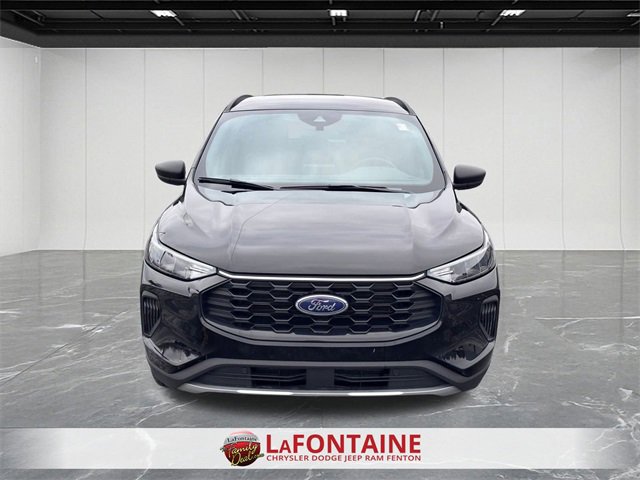 Used 2025 Ford Escape ST-Line image 8