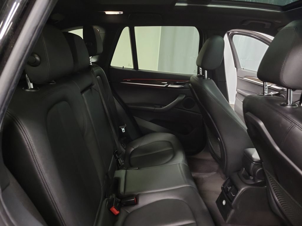 Used 2018 BMW X1 sDrive28i FWD image 34