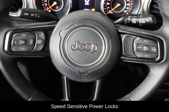 Used 2018 Jeep Wrangler Unlimited Sport S AWD/4WD image 7
