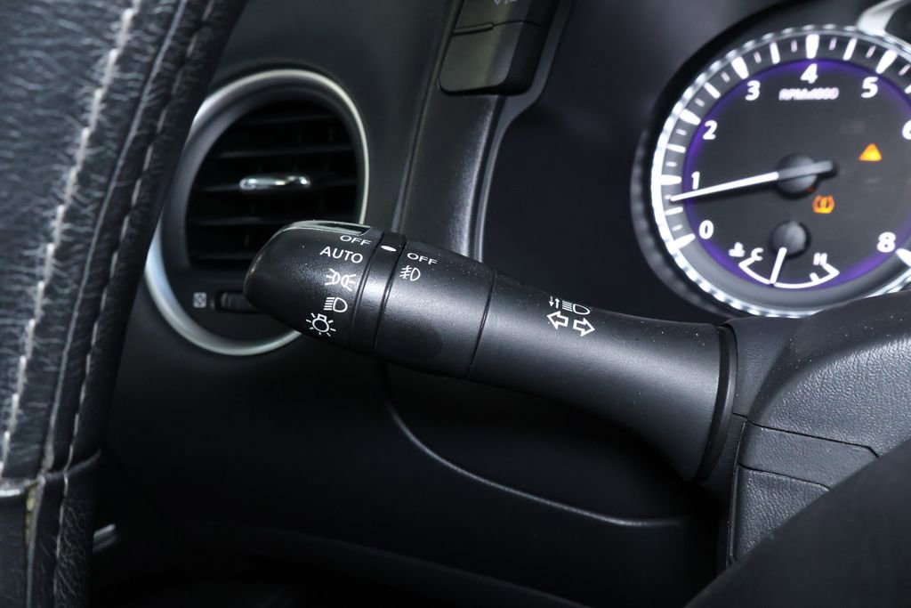 Used 2019 INFINITI QX60 Luxe w/ Essential Package image 26