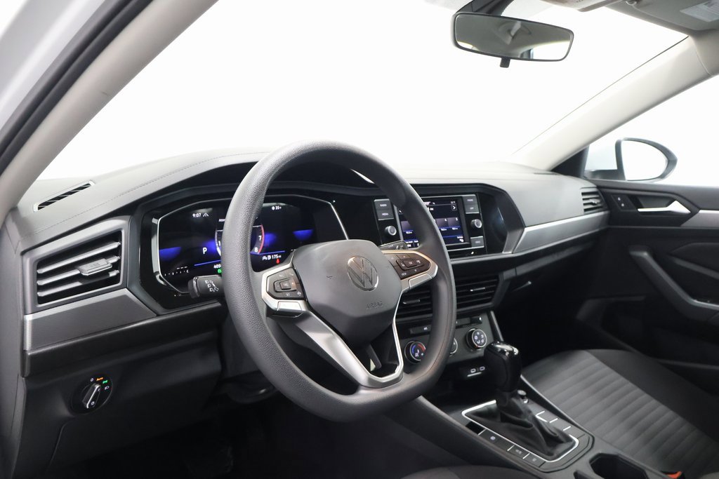 Used 2023 Volkswagen Jetta S image 15