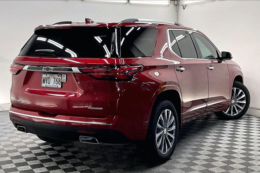 Used 2023 Chevrolet Traverse Premier AWD/4WD image 12